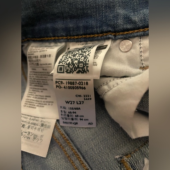 Levi’s Boyfriend Jeans - Picture 4 of 4